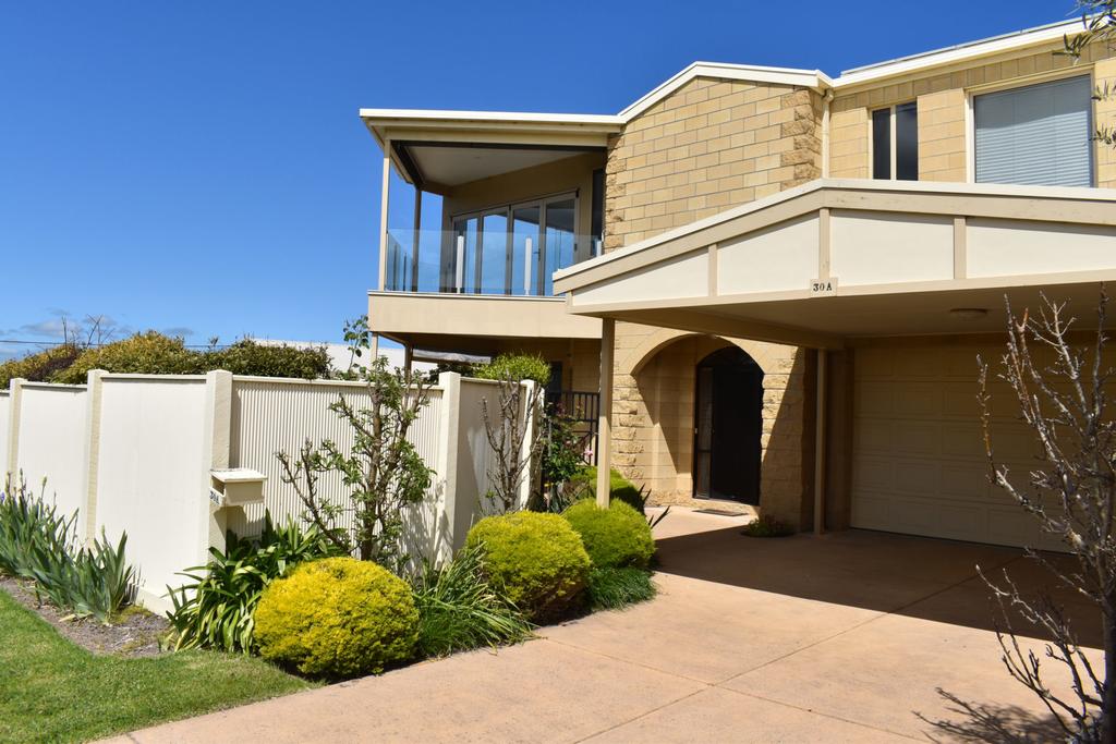 Inverloch VIC Accommodation Kalgoorlie