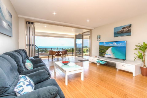 VIEWS ON ELSHEBY - Accommodation Kalgoorlie 0