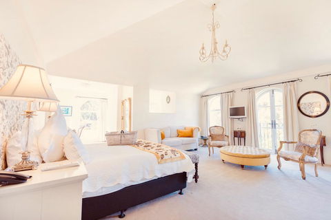 Villa Howden - Accommodation Kalgoorlie 0