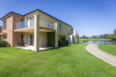 Villa On The Green - Accommodation Kalgoorlie 0