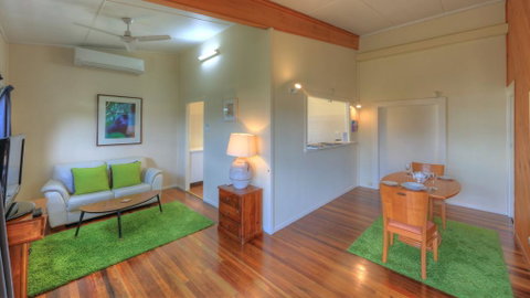Village Stays Coldstream Gallery Apartment - Accommodation Kalgoorlie 0