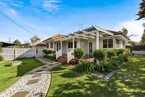 Viola House - Accommodation Kalgoorlie 0