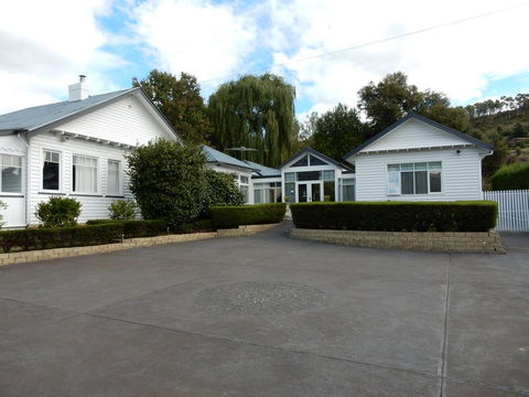 Walton House Bed & Breakfast - Accommodation Kalgoorlie 0