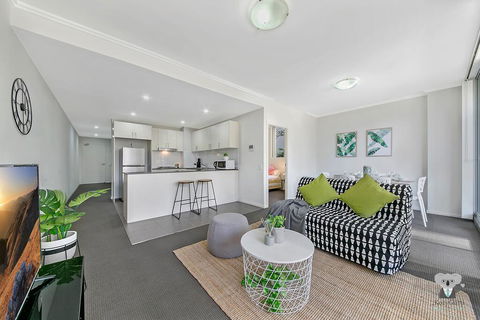 WARRICK FRAM 3 BEDS APT FREE PARKING WALK TO WESTFIELD CLOSE TO HOSPITAL NWF003 - Accommodation Kalgoorlie 0