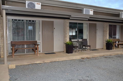 Warwick Motor Inn - Accommodation Kalgoorlie 2