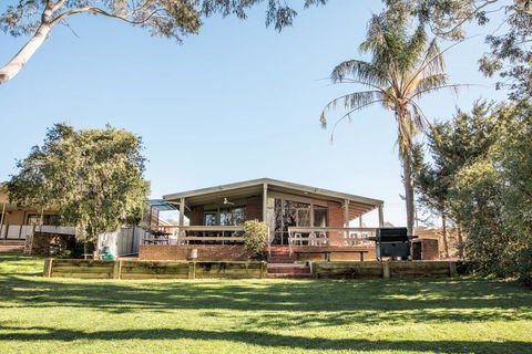 Water's Edge Bundalong - Accommodation Kalgoorlie 1