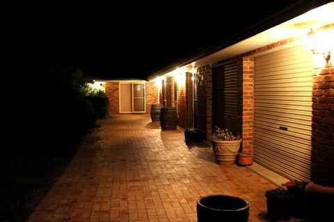 Waterfall Way Farmstay - Accommodation Kalgoorlie 1