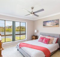 Waterfront at Point Road - Accommodation Kalgoorlie