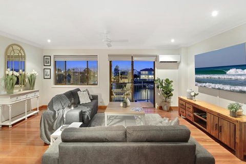 Waterfront Boutique Apartment - Personal Concierge - Accommodation Kalgoorlie 0