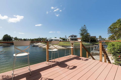 Waterfront Retreat - Accommodation Kalgoorlie 0