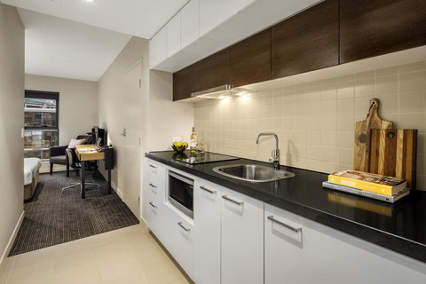 Quest Docklands - Accommodation Kalgoorlie 2