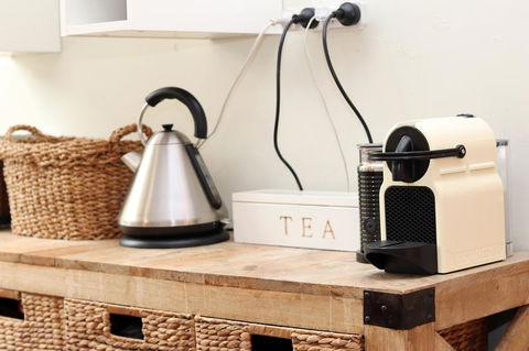 Colour Pop Fitzroy - 3 Bedroom Pet Friendly - Accommodation Kalgoorlie 25