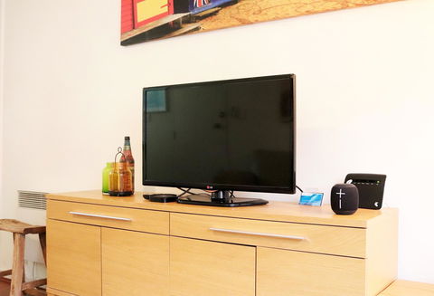 Colour Pop Fitzroy - 3 Bedroom Pet Friendly - Accommodation Kalgoorlie 26