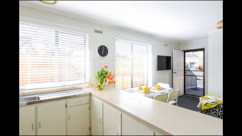 La Stella - Accommodation Kalgoorlie 8