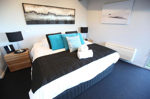 Lorne Luxury - Accommodation Kalgoorlie 3