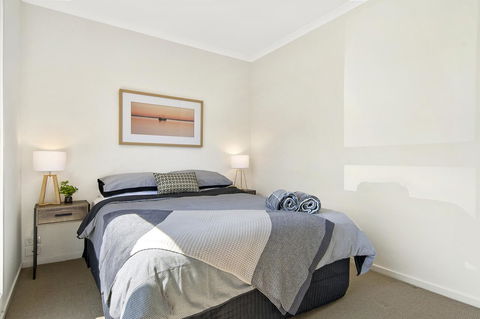 Bask At The Glade - Rejuvenate Stays - Accommodation Kalgoorlie 8