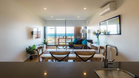 Waterfront Apt 234 Marinaquays - Accommodation Kalgoorlie 0