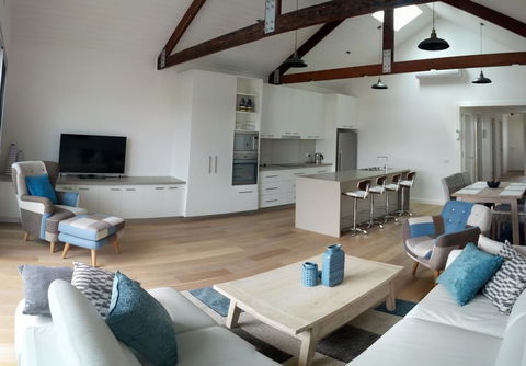 Central Barwon Heads - Accommodation Kalgoorlie 2