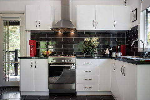 Cottage 4A - Accommodation Kalgoorlie 3