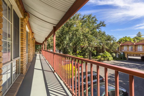 Cathedral Motor Inn - Accommodation Kalgoorlie 6