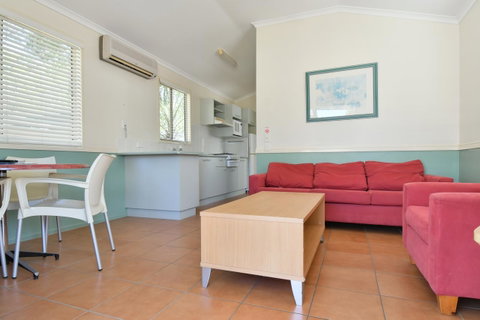 BIG4 Breeze Holiday Parks - Rainbow Beach - Accommodation Kalgoorlie 8