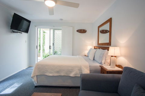 Debbie\'s Place - Accommodation Kalgoorlie 11