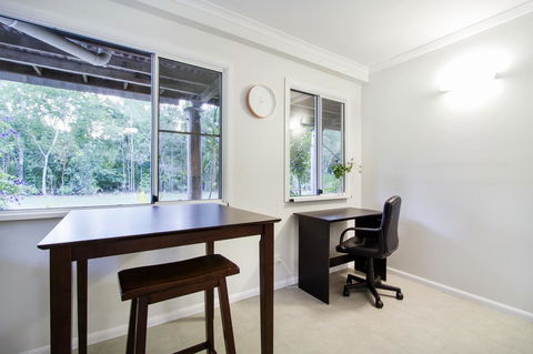 Airlie Beach Eco Cabins - Adults Only - Accommodation Kalgoorlie 42