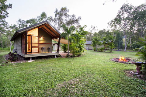 Airlie Beach Eco Cabins - Adults Only - Accommodation Kalgoorlie 28