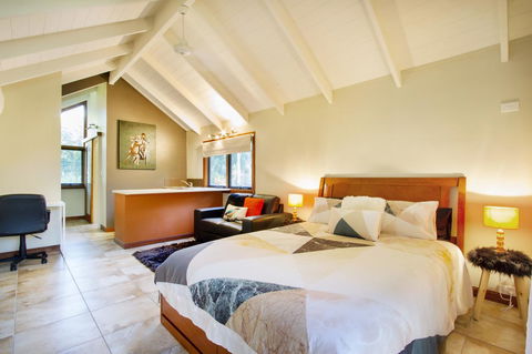 Airlie Beach Eco Cabins - Adults Only - Accommodation Kalgoorlie 29