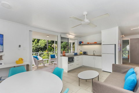 By The Sea Port Douglas - Accommodation Kalgoorlie 8