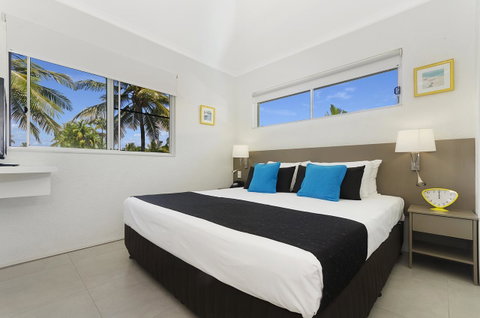 By The Sea Port Douglas - Accommodation Kalgoorlie 17