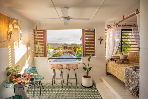 NOMAD - Luxe Apartment - Accommodation Kalgoorlie 1