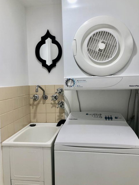 NOMAD - Luxe Apartment - Accommodation Kalgoorlie 40