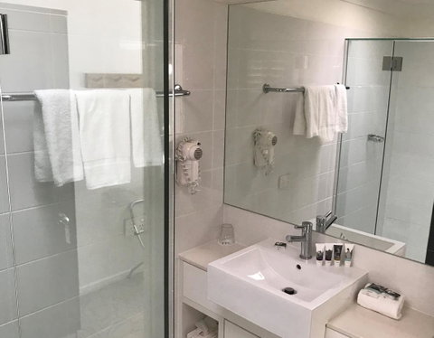 Mercure Clear Mountain Lodge - Accommodation Kalgoorlie 4