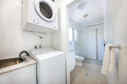 Sunset Cabins 1770 - Accommodation Kalgoorlie 8