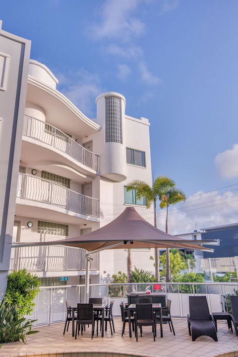 Grand Palais Boolarong Beachside Apartments - Accommodation Kalgoorlie 1
