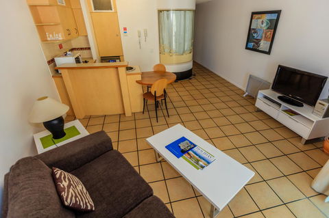 Grand Palais Boolarong Beachside Apartments - Accommodation Kalgoorlie 11