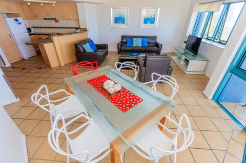 Grand Palais Boolarong Beachside Apartments - Accommodation Kalgoorlie 22