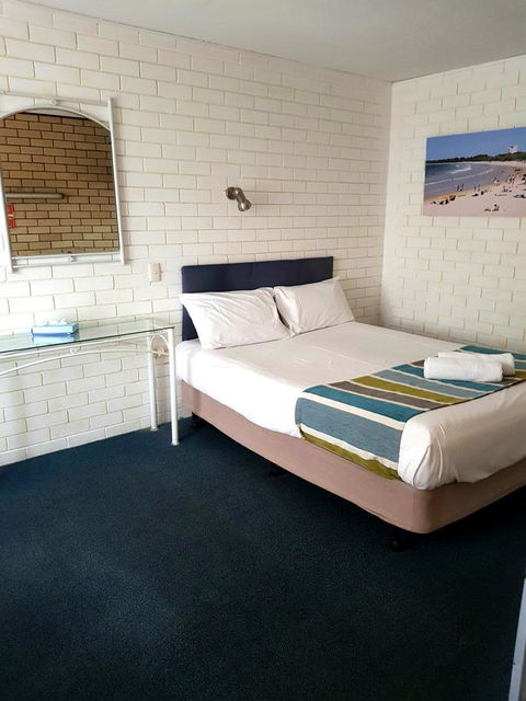 Twin Pines Motel - Accommodation Kalgoorlie 6