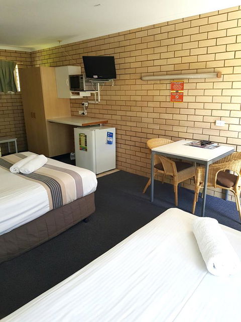 Twin Pines Motel - Accommodation Kalgoorlie 2