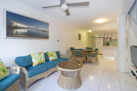 The White House Port Douglas - Accommodation Kalgoorlie 24