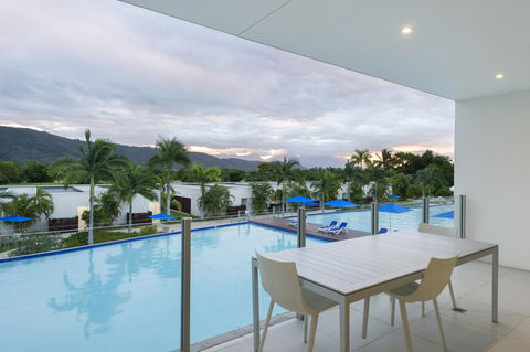 Pool Resort Port Douglas - Accommodation Kalgoorlie 18