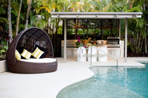 Noosa Tropicana - Accommodation Kalgoorlie 0