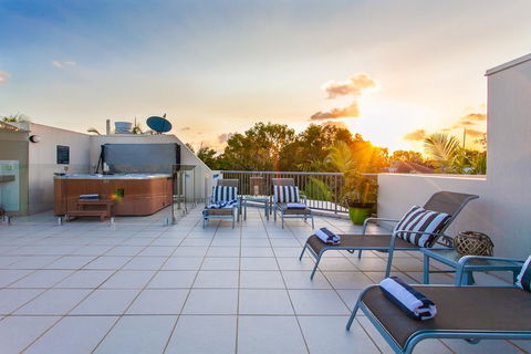 Noosa Tropicana - Accommodation Kalgoorlie 19