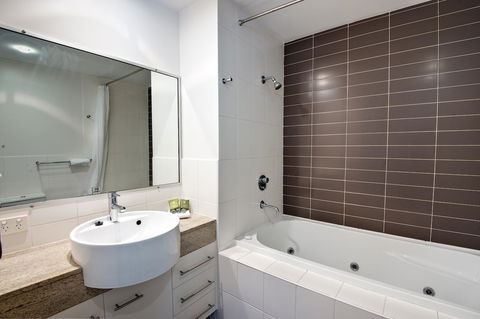 The Point Resort - Accommodation Kalgoorlie 2