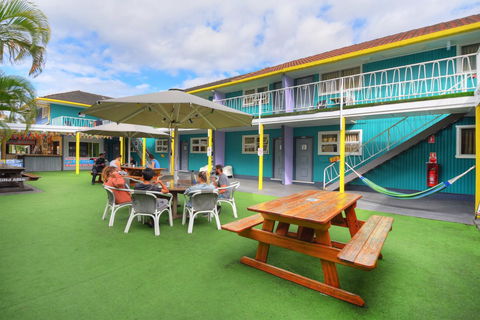 Backpackers In Paradise 18-35 Hostel - Accommodation Kalgoorlie 2