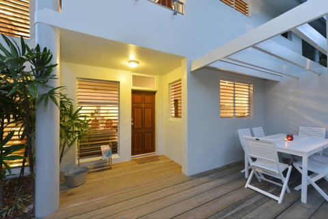 [ ANDY'S BEACH HOUSE ] - Accommodation Kalgoorlie 7