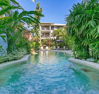 Sea Point on Trinity Beach - Accommodation Kalgoorlie