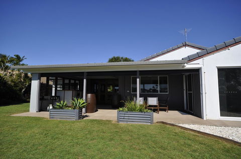 Bribie Island Canal Holiday Destination! - Accommodation Kalgoorlie 14