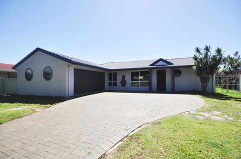 Bribie Island Canal Holiday Destination! - Accommodation Kalgoorlie 23